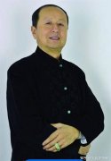 双节落幕意未尽丹青绘魂续长征——致敬红军长征胜利90周年